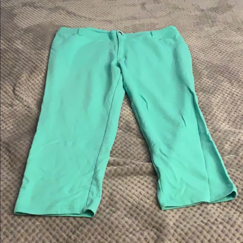 Blue capris